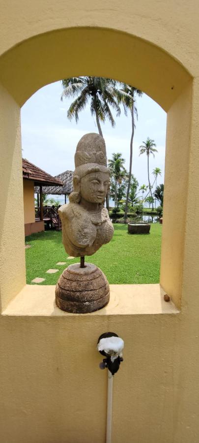 Ameya Kerala Hotel Alappuzha Ngoại thất bức ảnh
