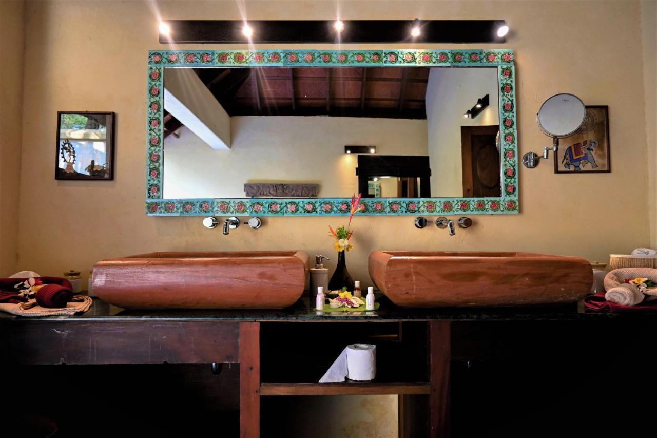 Ameya Kerala Hotel Alappuzha Ngoại thất bức ảnh