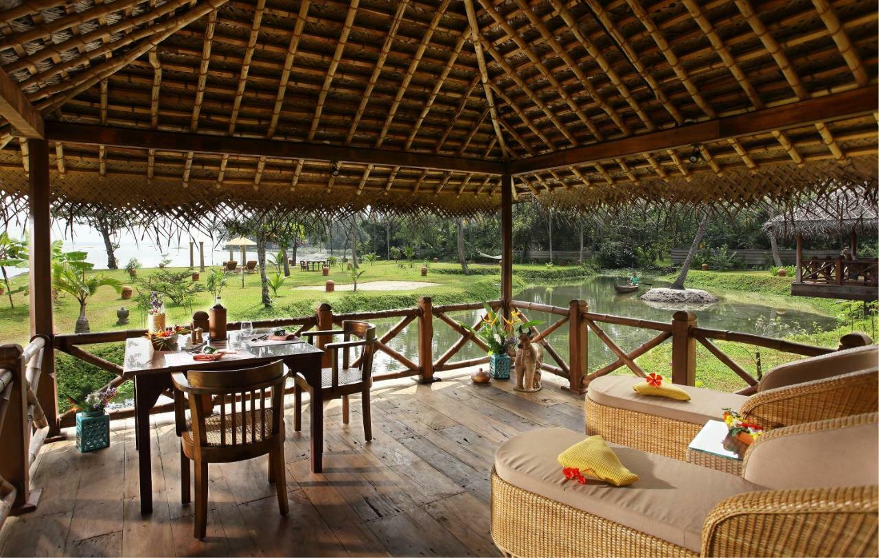Ameya Kerala Hotel Alappuzha Ngoại thất bức ảnh